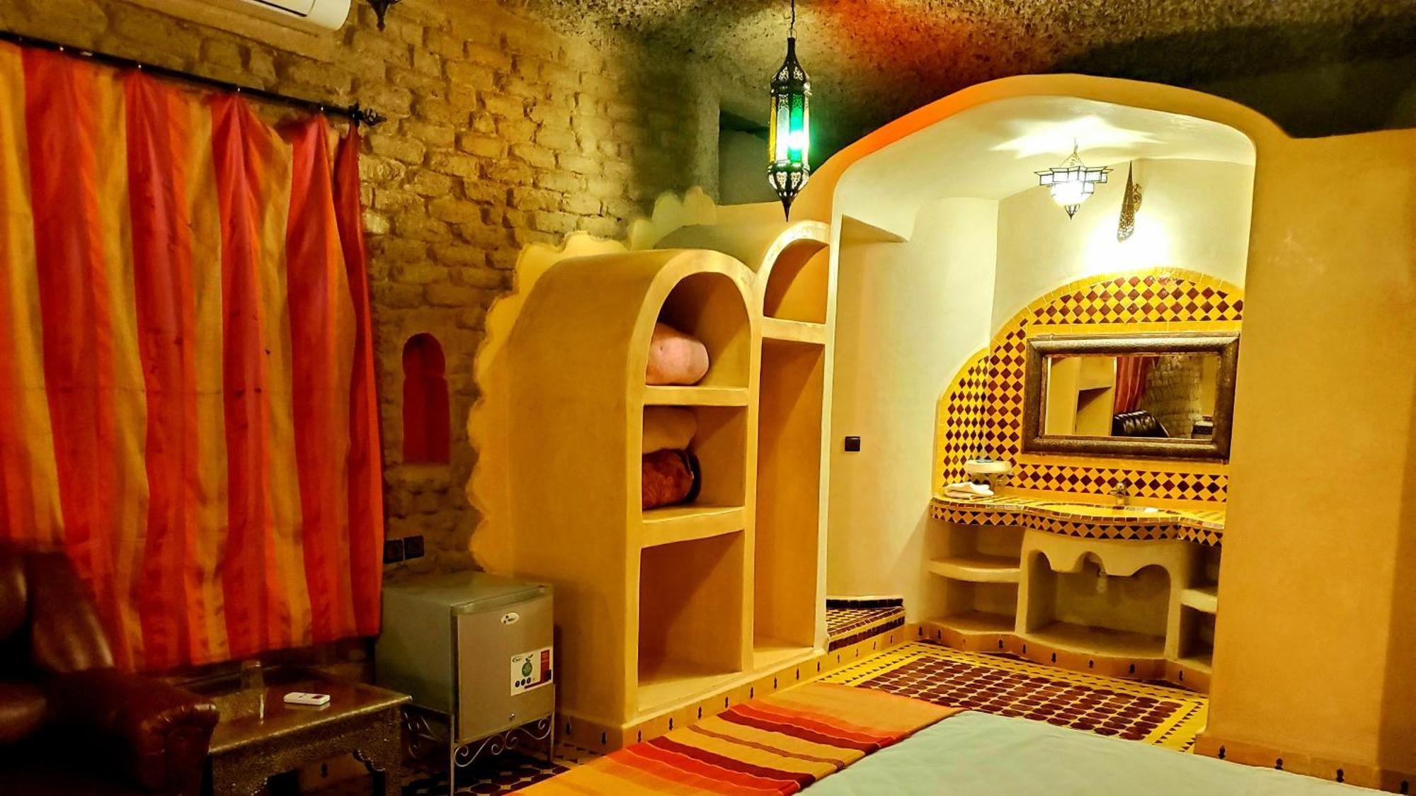 Auberge Ksar เมอร์ซูกา ภายนอก รูปภาพ