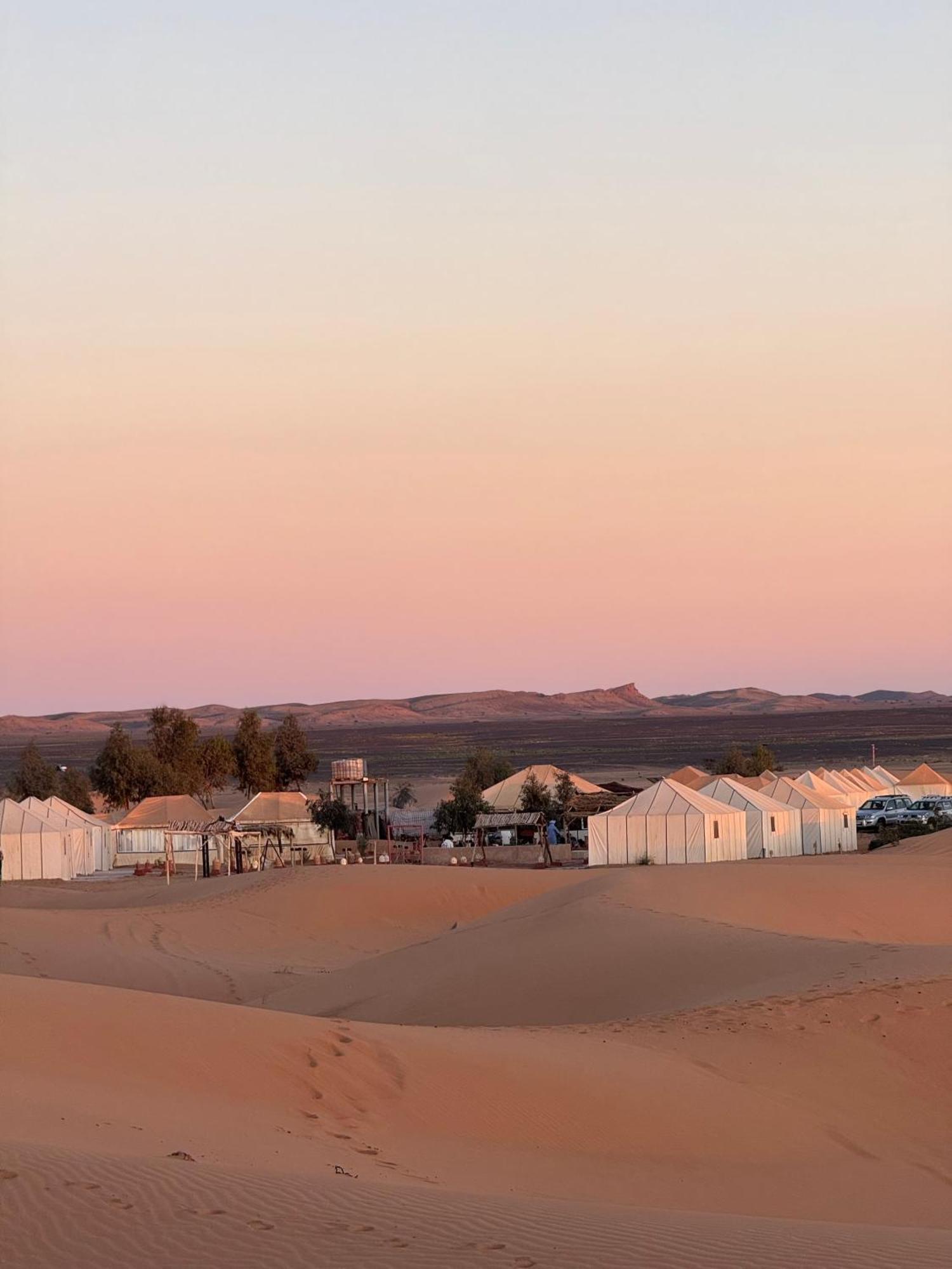 Auberge Ksar เมอร์ซูกา ภายนอก รูปภาพ
